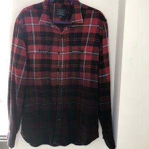 American eagle red plaid flannel shirt size L